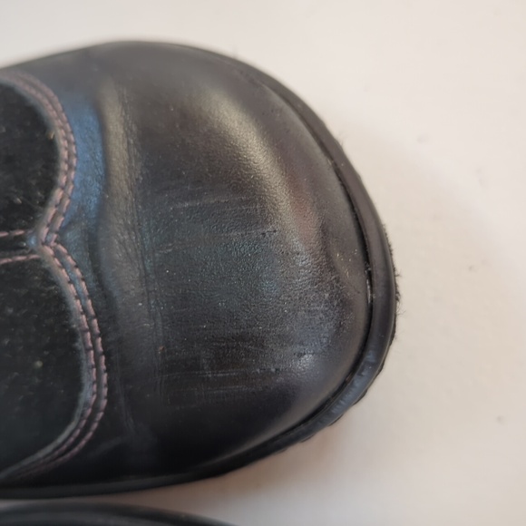 Naot, Oyster, Black Suede/Leather Booties. Sz40/9-9.5 - Picture 11 of 12